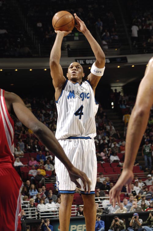 批评对手 批评对手