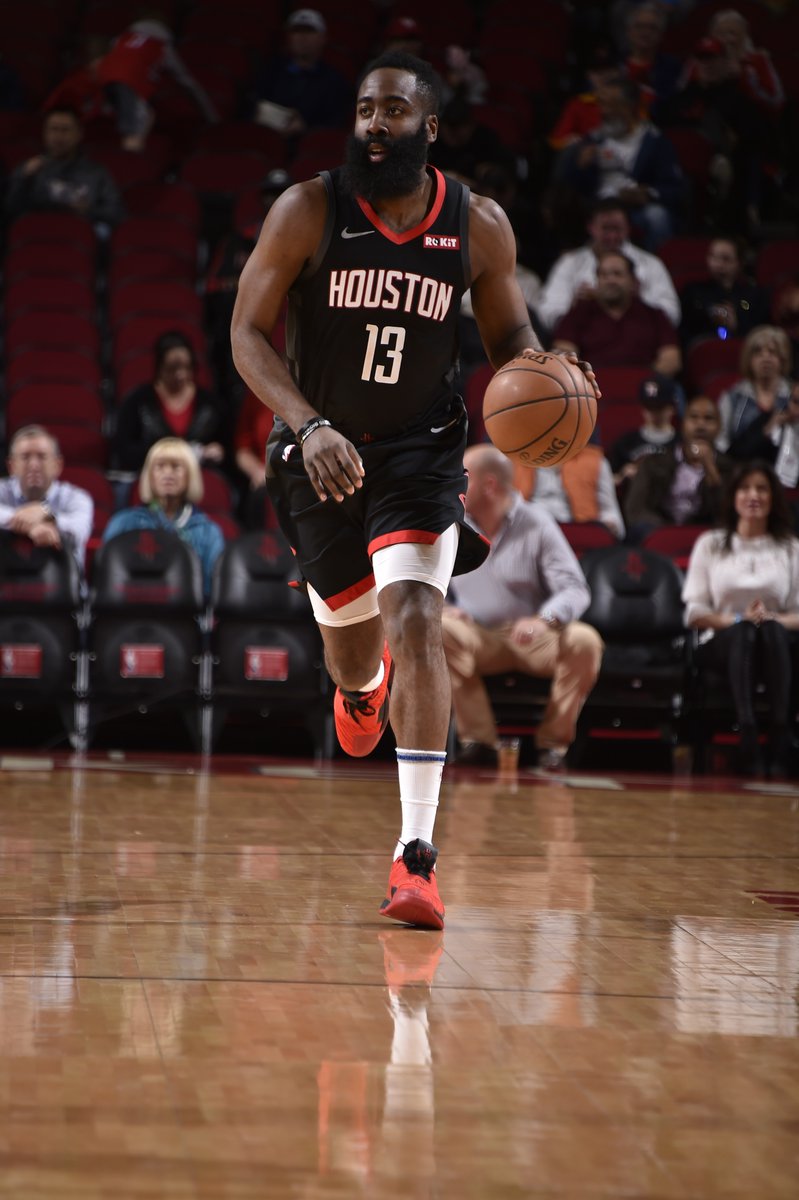 字母哥连续 字母哥连续